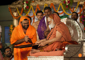 Pandit-Shiva-Professional-Services-Vedic-Astrologers-Hyderabad-Telangana-2