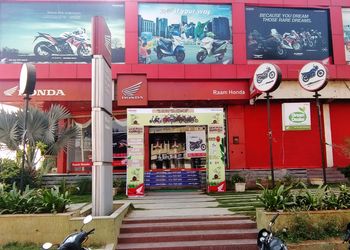 Raam-Honda-Shopping-Motorcycle-dealers-Hyderabad-Telangana