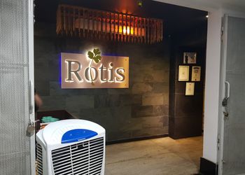 Rotis-Food-Pure-vegetarian-restaurants-Hyderabad-Telangana