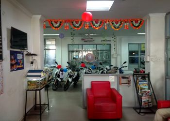 Susheel-Motors-Pvt-Ltd-Shopping-Motorcycle-dealers-Hyderabad-Telangana-1