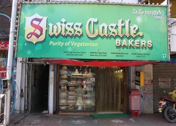 Swiss-Castle-Bakery-Food-Cake-shops-Hyderabad-Telangana