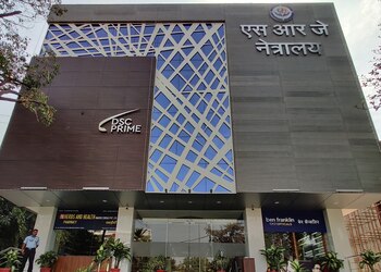 SRJ-Netralaya-Health-Eye-hospitals-Indore-Madhya-Pradesh