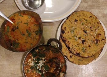 Shree-Chotiwala-Restaurant-Food-Pure-vegetarian-restaurants-Indore-Madhya-Pradesh-2