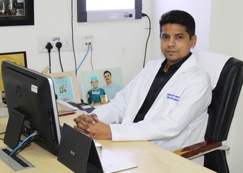 Dr-Amit-Jaikumar-Doctors-Orthopedic-surgeons-Jabalpur-Madhya-Pradesh