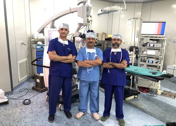 Dr-Asheesh-Tandon-Doctors-Neurosurgeons-Jabalpur-Madhya-Pradesh-2