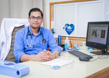 Dr-Anshul-Kumar-Gupta-Doctors-Cardiologists-Jaipur-Rajasthan