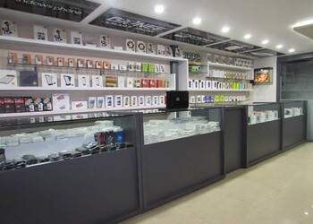 Sai-Telecom-Shopping-Mobile-stores-Jaipur-Rajasthan-1