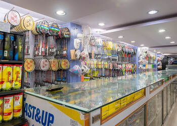 Titus-Sports-Shopping-Sports-shops-Jaipur-Rajasthan-2