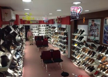 Metro-Shoes-Shopping-Shoe-Store-Jalandhar-Punjab-1