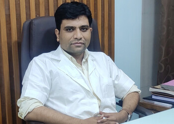 Dr-Girish-Narkhede-Doctors-Dermatologist-doctors-Jalgaon-Maharashtra