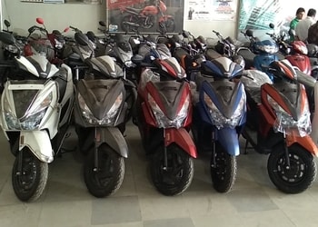 Kesar-Honda-Shopping-Motorcycle-dealers-Jeypore-Odisha-1