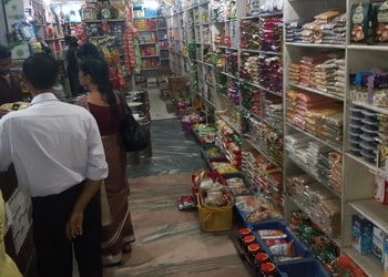 Aapna-Bazar-Shopping-Grocery-stores-Jorhat-Assam-2