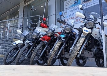 Millennium-Motors-Shopping-Motorcycle-dealers-Jorhat-Assam-2