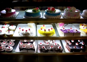 Monisha-Bakery-Food-Cake-shops-Jorhat-Assam-2