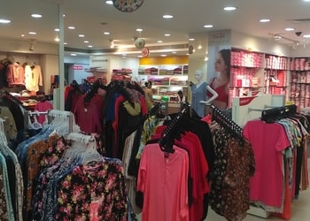 Sohum-Shoppe-Shopping-Shopping-malls-Jorhat-Assam-2