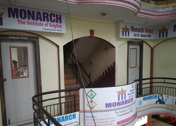 Monarch-The-Institute-of-English-Education-Coaching-centre-Junagadh-Gujarat