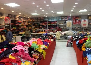 B-L-Oswal-Shopping-Clothing-stores-Kanpur-Uttar-Pradesh