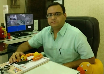 Dr-Amit-Chawla-Doctors-Child-Specialist-Pediatrician-Kanpur-Uttar-Pradesh-1