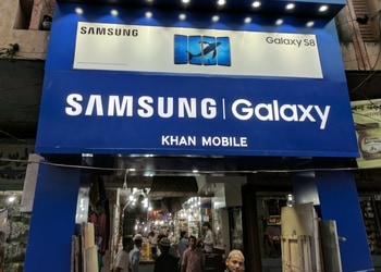 Khan-Mobiles-Shopping-Mobile-stores-Kanpur-Uttar-Pradesh