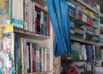 Laambaa-Book-Stall-Shopping-Book-stores-Kanpur-Uttar-Pradesh-2