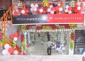 Titan-Eyeplus-Shopping-Opticals-Kanpur-Uttar-Pradesh