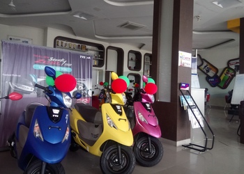 Adarsha-TVS-Showroom-Shopping-Motorcycle-dealers-Karimnagar-Telangana-2