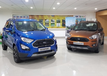 Mody-Ford-Shopping-Car-dealer-Karimnagar-Telangana-1