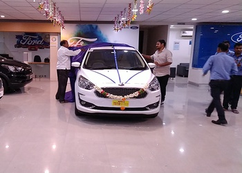 Mody-Ford-Shopping-Car-dealer-Karimnagar-Telangana-2