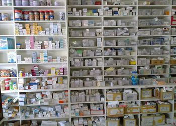 New-Srinivasa-Medicines-Health-Medical-shop-Karimnagar-Telangana-1