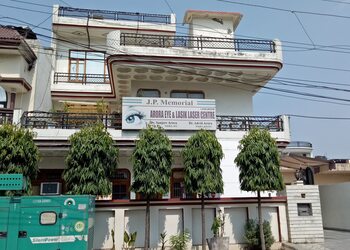 Arora-Eye-Lasik-Centre-Hospital-Health-Eye-hospitals-Karnal-Haryana
