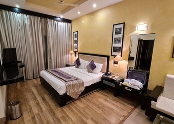Hotel-Jewels-Local-Businesses-3-star-hotels-Karnal-Haryana-1