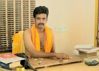 Astrologer-Vasudevanunni-Panicker-Professional-Services-Astrologers-Kochi-Kerala