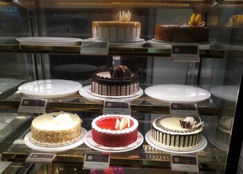 Cake Hut in Aluva,Ernakulam - Best Cake Shops in Ernakulam - Justdial