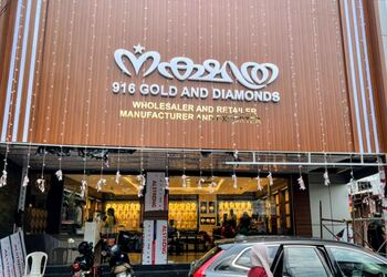 Nakshathra-Gold-and-Diamonds-Shopping-Jewellery-shops-Kochi-Kerala