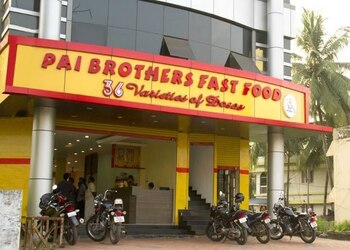 Pai-Brothers-Fast-Food-Food-Fast-food-restaurants-Kochi-Kerala