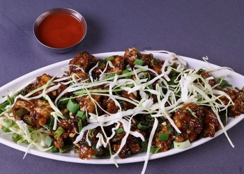 Hotel-purn-Kolhapuri-Tadka-Food-Family-restaurants-Kolhapur-Maharashtra-2
