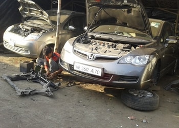 Aman-Motor-Works-Local-Services-Car-repair-shops-Kolkata-West-Bengal