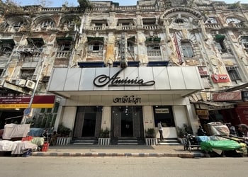 Aminia-Restaurant-Food-Family-restaurants-Kolkata-West-Bengal