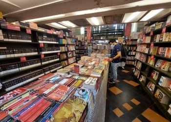 Apeejay-Oxford-Bookstores-Private-Limited-Shopping-Book-stores-Kolkata-West-Bengal-1