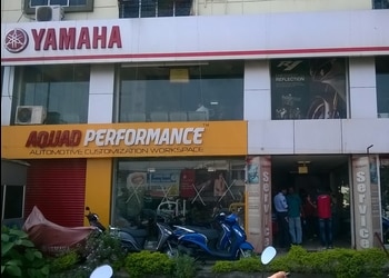 Aquad-Yamaha-Mobility-Shopping-Motorcycle-dealers-Kolkata-West-Bengal