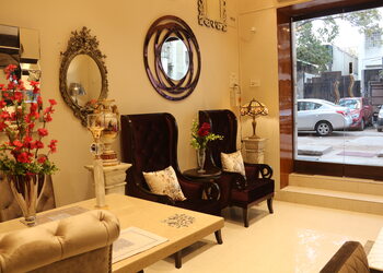 Minnoli-Furniture-Store-Shopping-Furniture-stores-Kolkata-West-Bengal-2