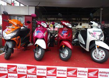 Adithya-Honda-Shopping-Motorcycle-dealers-Kozhikode-Kerala-2
