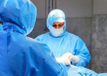 Dr-Sharafuddeen-Mammu-Doctors-Orthopedic-surgeons-Kozhikode-Kerala-1