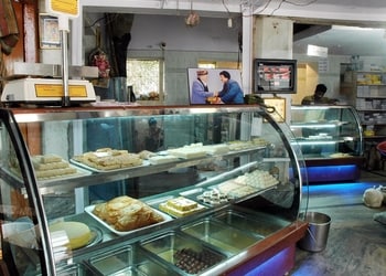 Adhar-Chandra-Das-Sons-Food-Sweet-shops-Krishnanagar-West-Bengal-1