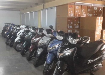 Showrya-Honda-Shopping-Motorcycle-dealers-Kurnool-Andhra-Pradesh-1