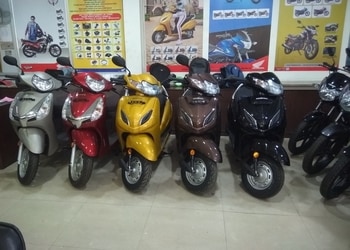 Aditya-Sky-Shopping-Motorcycle-dealers-Lucknow-Uttar-Pradesh-2