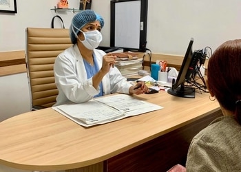 Dr-Neelam-Vinay-Doctors-Gynecologist-doctors-Lucknow-Uttar-Pradesh-2