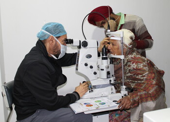 Chugh-Eye-Surgery-Centre-Health-Eye-hospitals-Ludhiana-Punjab-1