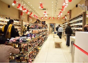The-Venson-Shoes-Shopping-Shoe-Store-Ludhiana-Punjab-2