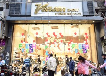 The-Venson-Shoes-Shopping-Shoe-Store-Ludhiana-Punjab